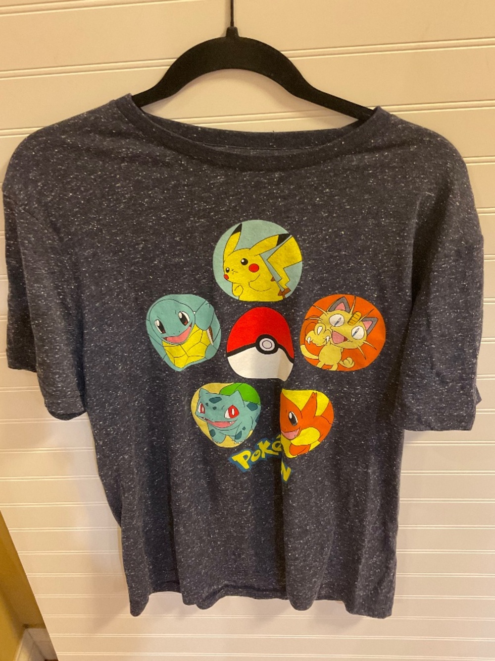 Pokémon Pikachu Charmander Squirtle Bulbasaur Meowth Graphic T-Shirt Medium